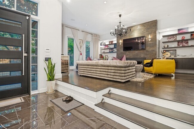 Foto del edificio - 3633 Brown St