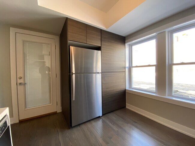 Foto del edificio - 3125 N Broadway St