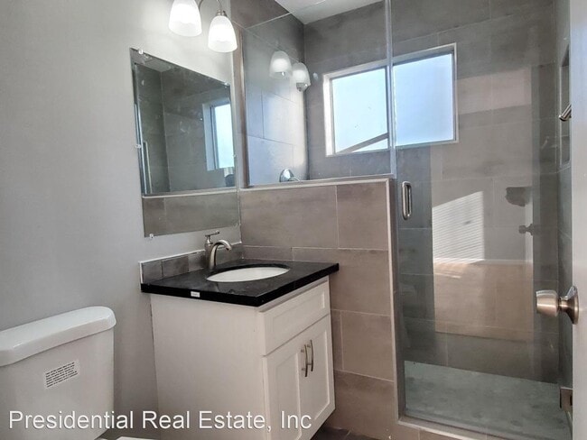 Building Photo - 3 br, 2 bath House - 1756 Valhalla Ct