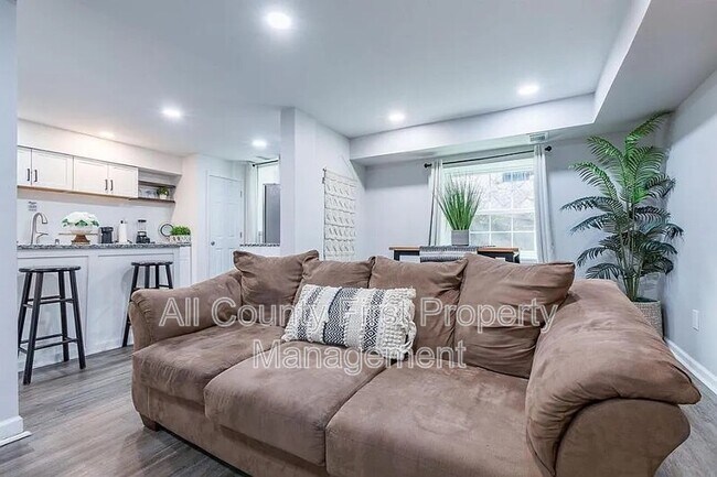 Foto del edificio - 1093 Fayetteville Rd SE