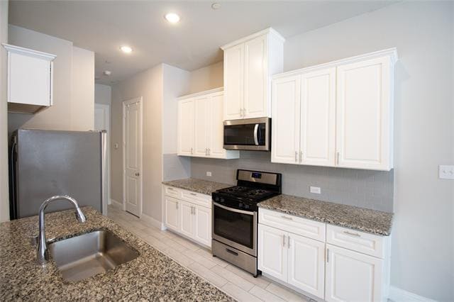 Building Photo - 6267 Blythe Dr