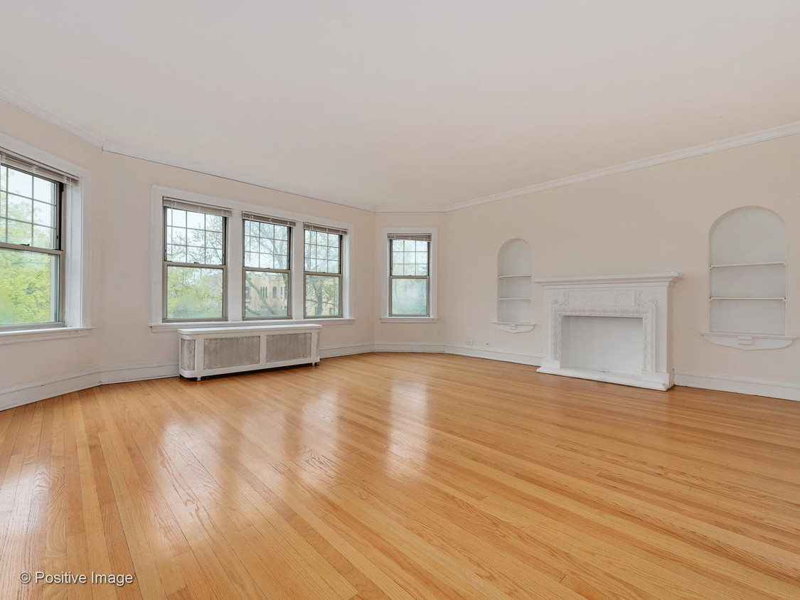 Foto principal - 6109 N Francisco Ave