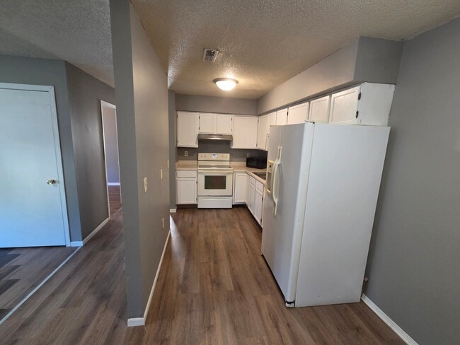 Photo - 3207 12th Ave Apartment