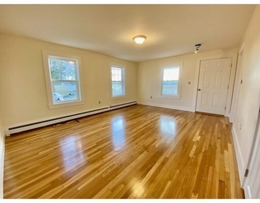 Building Photo - 1535 Sudbury Rd