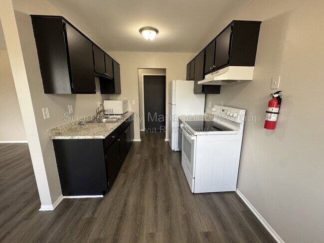 Foto del edificio - 4245 Quarry Rd
