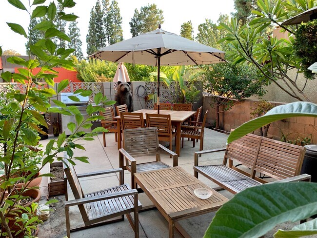 Foto del edificio - 90 Hurlbut St