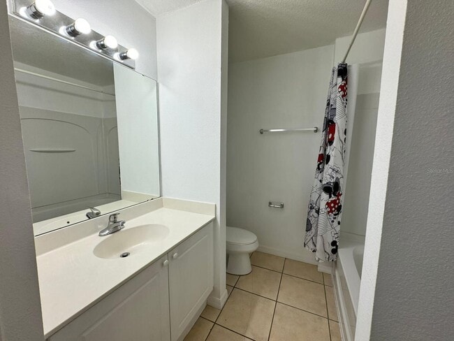 Building Photo - 2732 Club Cortile Cir
