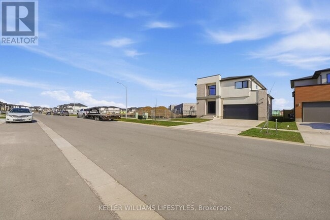 Building Photo - 140 Crestview Dr