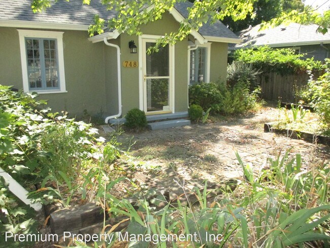 Foto del edificio - 2 br, 1 bath House - 748 20th Street NE