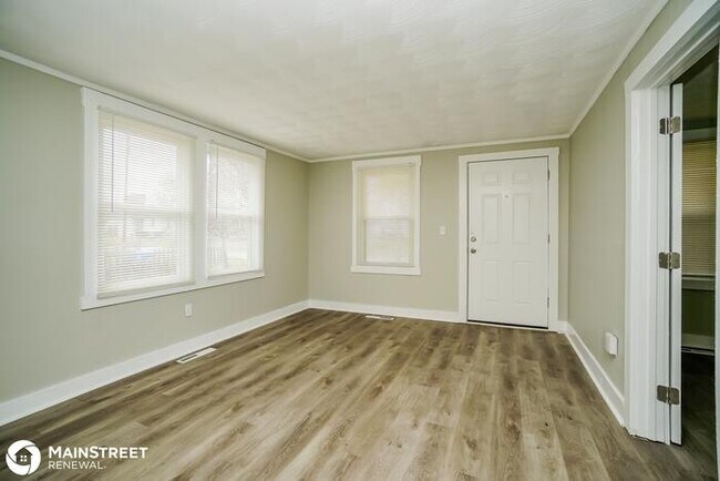 Building Photo - 2721 KILBOURNE AVE, COLUMBUS, OH 43231