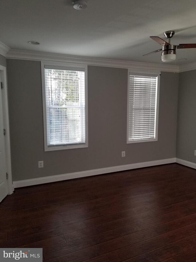 Foto del edificio - 2009 2nd St NE