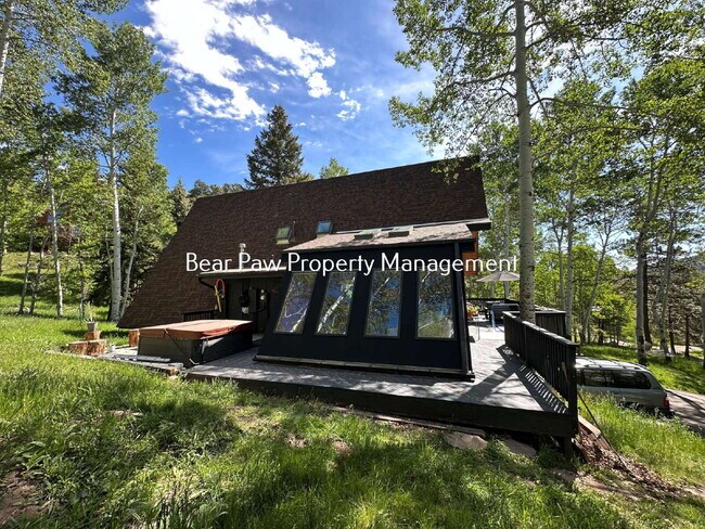 Building Photo - Charming A Frame, off Brook Forest!