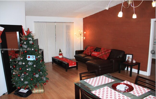 Living Room - 20741 NE 4th Ct
