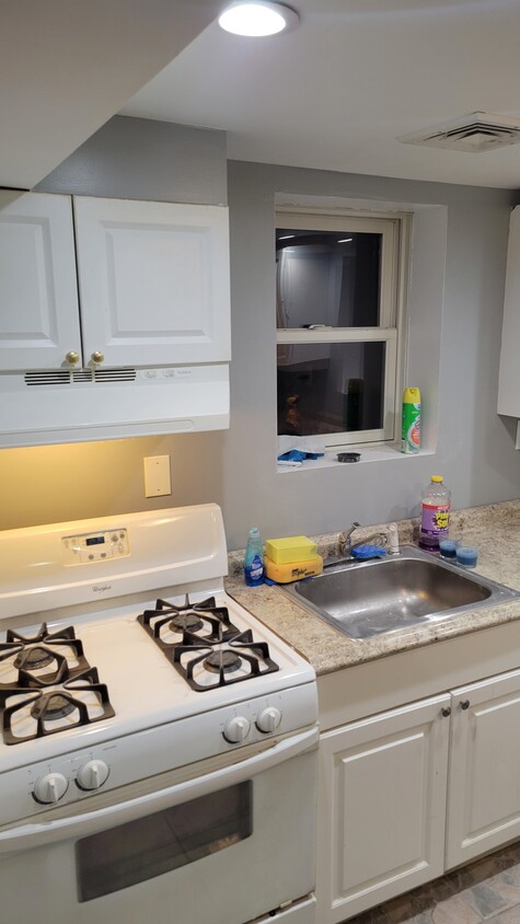 Kitchen - 91 Sand Rd