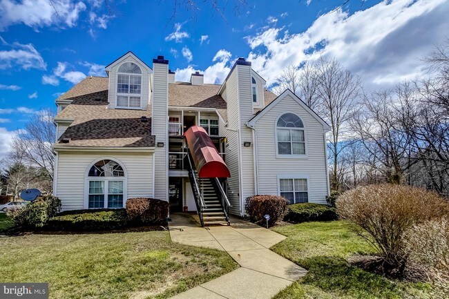 Building Photo - 10531 Beacon Ridge Dr