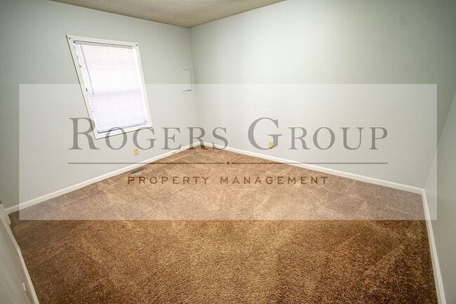 Foto del edificio - #315*** - 1104-1106 Parham St Duplex