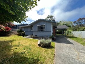 Building Photo - 2276 Mabelle Ave