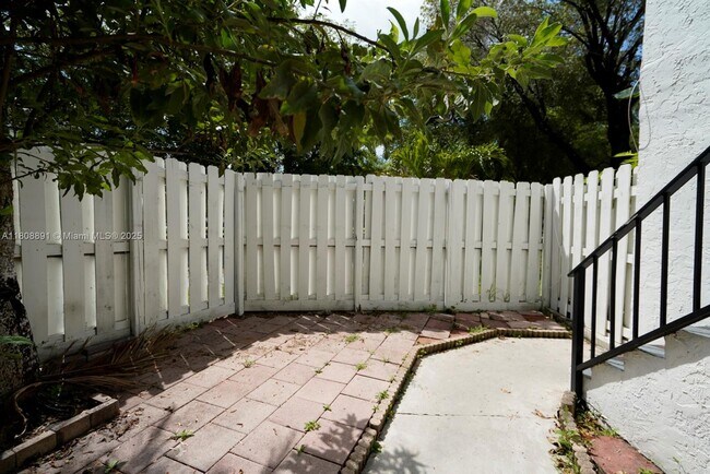 Foto del edificio - 15402 SW 85th Terrace