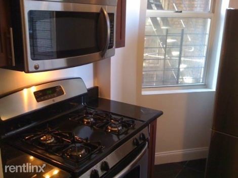 Building Photo - 2 br, 1 bath Apartment - 310 W 106th St