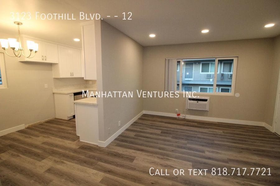 3123 Foothill Blvd Unit 12, La CrescentaMontrose, CA 91214 Room for Rent in La Crescenta