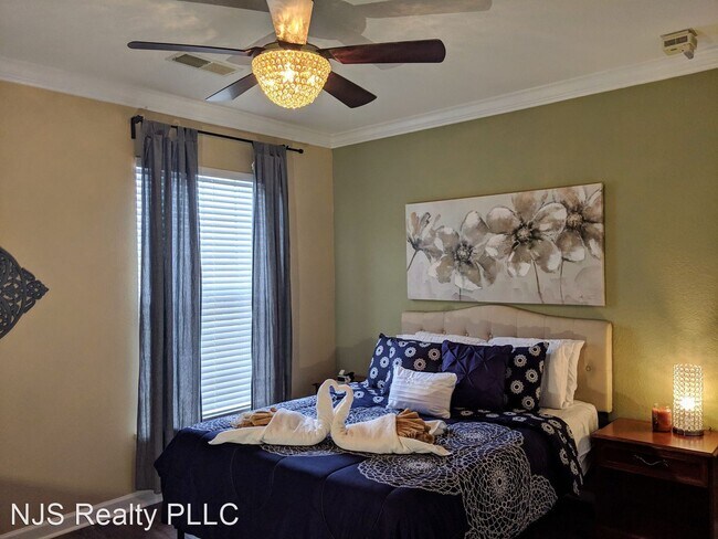 Foto del edificio - 1 br, 1 bath House - 8020 Tuscany Way Unit...