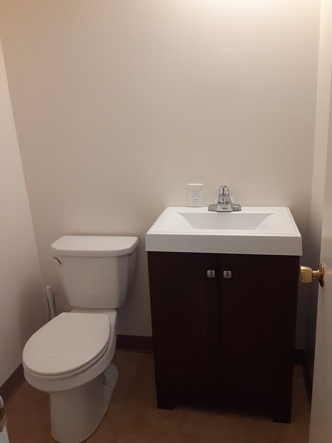 main floor 1/2 bath - 80 S Roanoke Ave