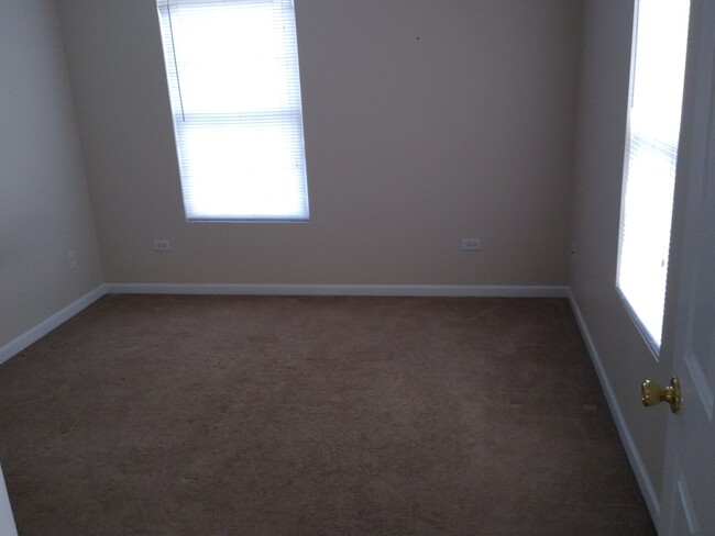 Bedroom - 1103 Vine St