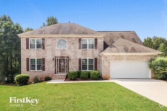 Building Photo - 1705 Bennett Dr