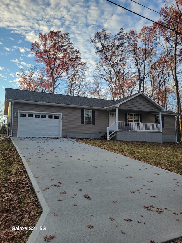 Foto principal - 6036 Seneca Trail