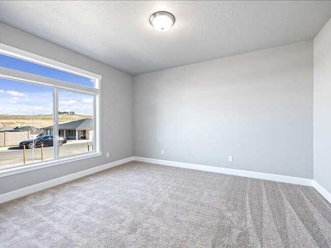 Building Photo - 6869 W 35th Ave