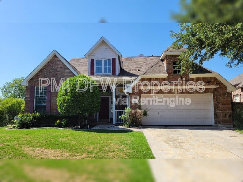 Foto principal - 2400 Spillway Cir