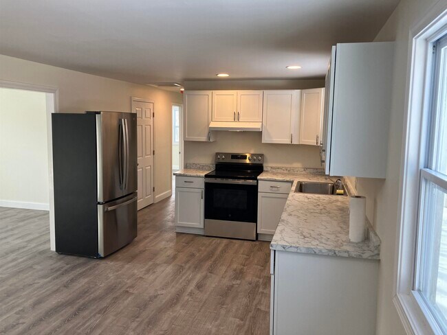 Foto del edificio - 6 Willowbrook Dr