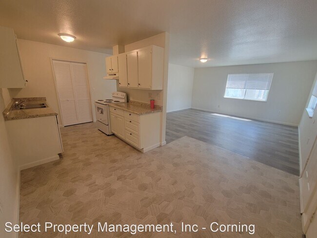 Building Photo - 3 br, 1 bath House - 1469 4th Ave