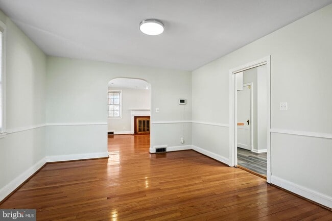 Building Photo - 3806 Edgewood Rd