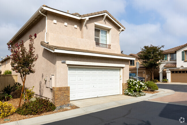 160 Calle Segunda - Kaufman & Broad Model Homes