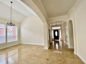 Building Photo - 10323 Stanbrook Dr
