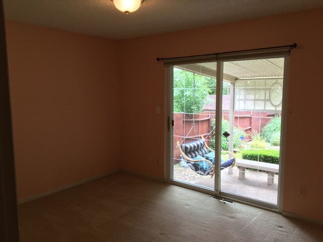 Photo - 9178 Dudley St House