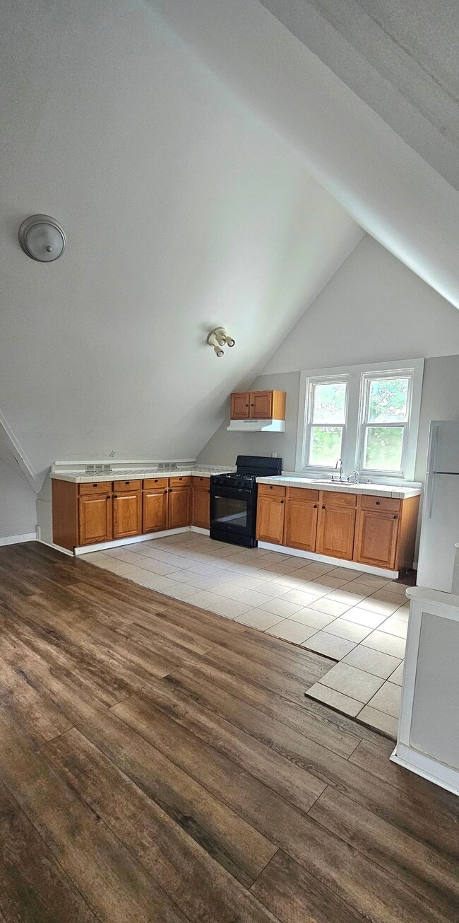 Building Photo - 1268 Quinnipiac Ave
