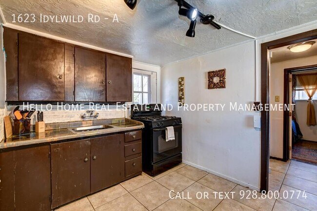 Foto del edificio - 1623 Idylwild Rd