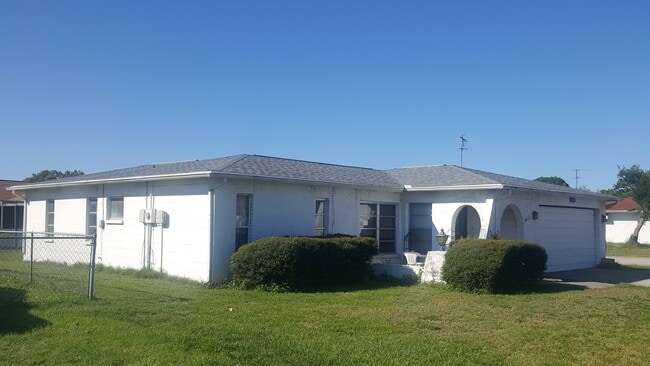 Building Photo - 7120 Embassy Blvd