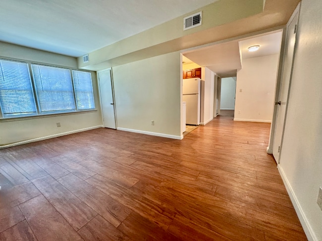 Building Photo - 5001 North Capitol St NE