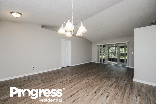 588 Oak Branch Cir - 4