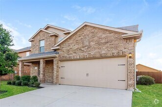 Building Photo - 1213 Basswood Ln