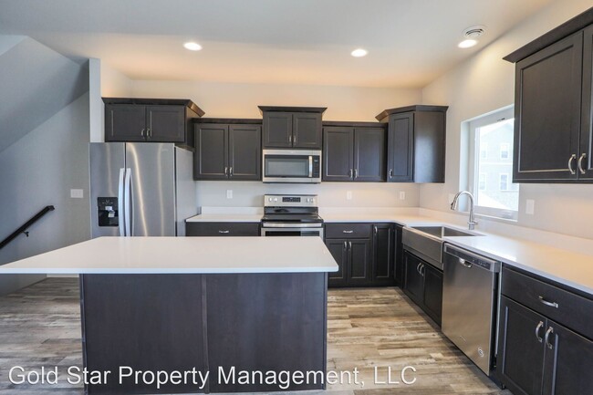 Building Photo - 2 br, 2.5 bath House - 3309 C 6th Way E