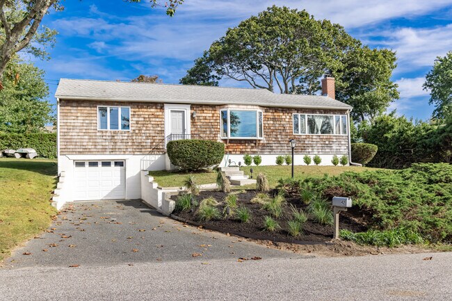 Foto del edificio - 42 Cliff Dr