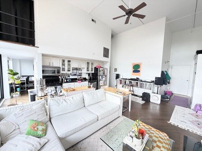 Foto del edificio - 2012 W St Paul Ave