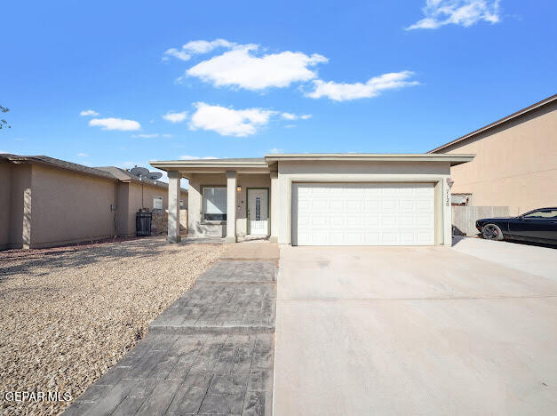 Primary Photo - 7120 Mesquite Tree Ln