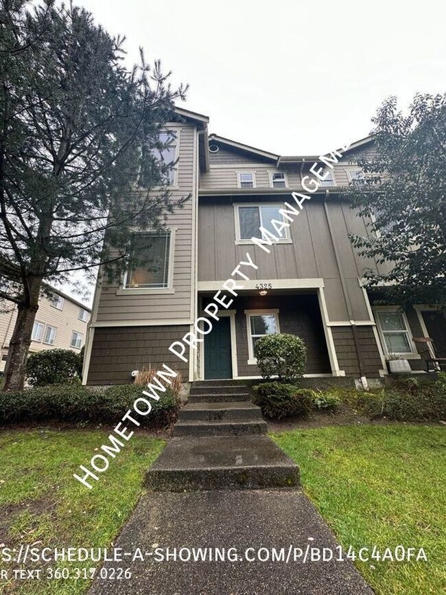 Building Photo - Gorgeous West Olympia 2 Bedroom 2.5 Bath C...