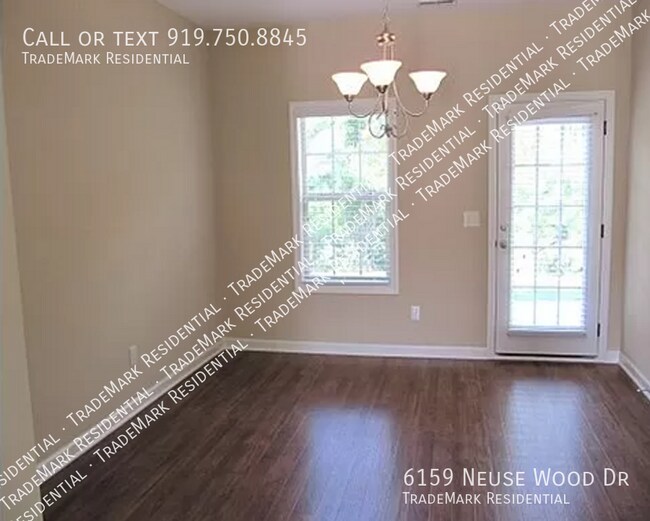 Foto del edificio - 6159 Neuse Wood Dr