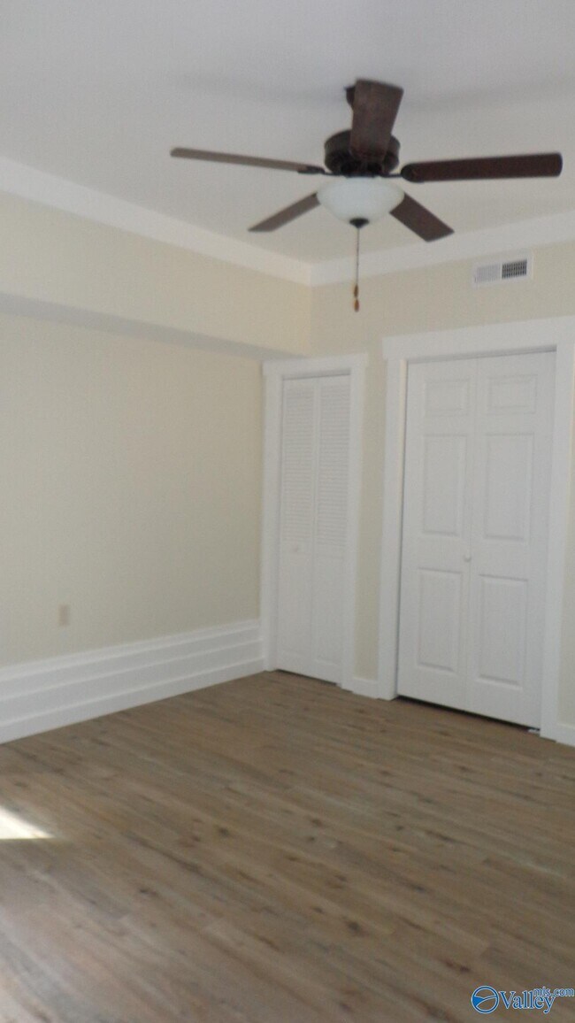 Foto del edificio - 7401 Martha Dr SE